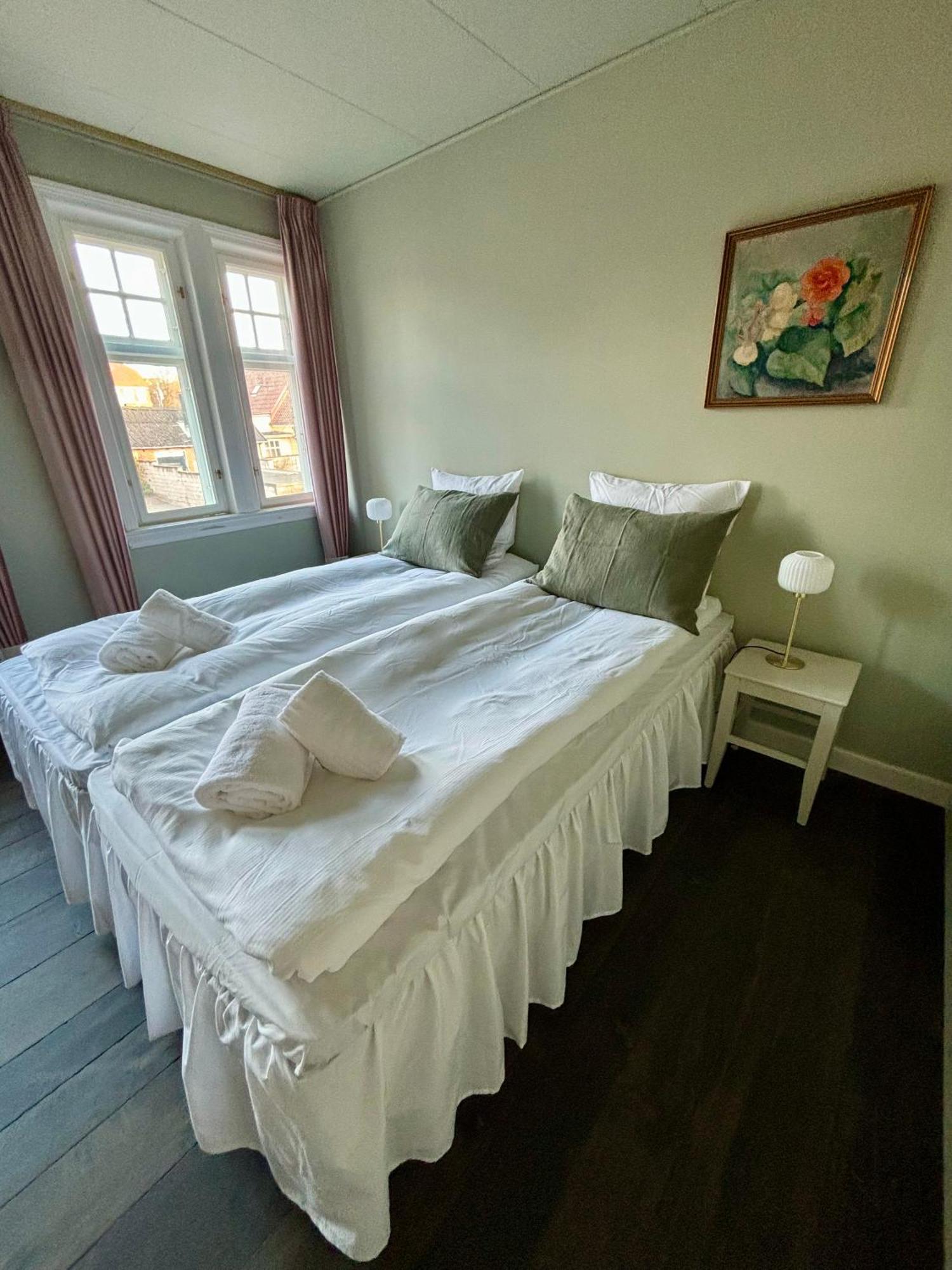 Hotel Kysten Hasle Extérieur photo