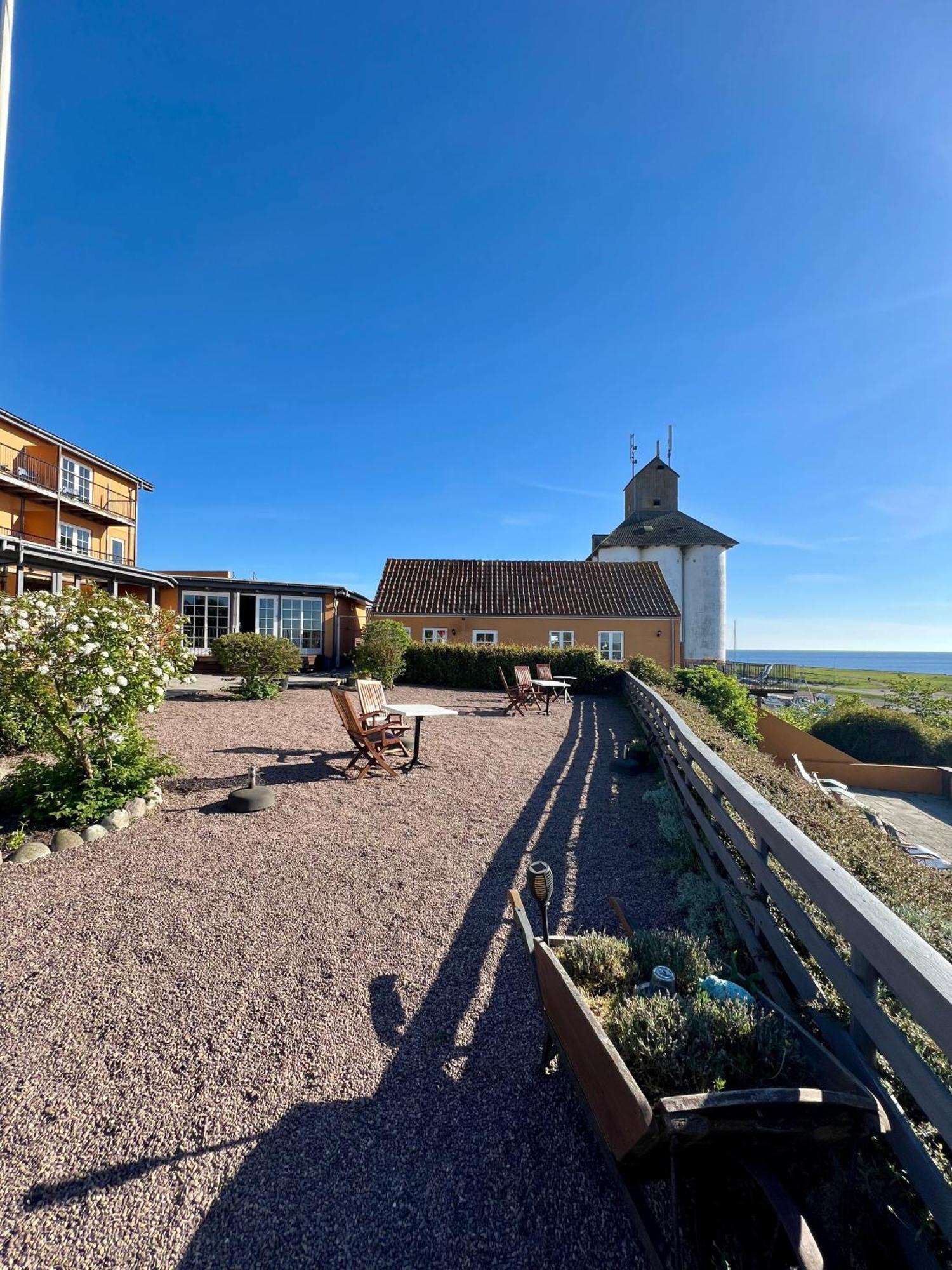Hotel Kysten Hasle Extérieur photo